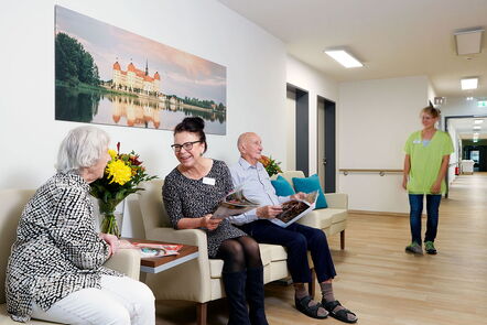 Lauschige Sitzecken zum Verweilen und Plaudern